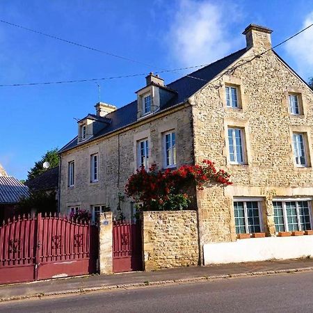Chambres d'hôtes Au Bois Dormant entre Bayeux et la mer Sommervieu Exterior foto